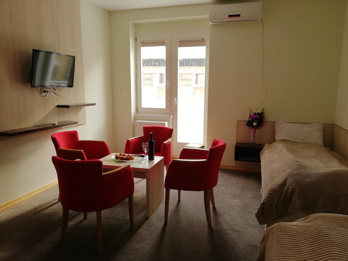 Apartments Mavesa Vrnjačka Banja 外观 照片